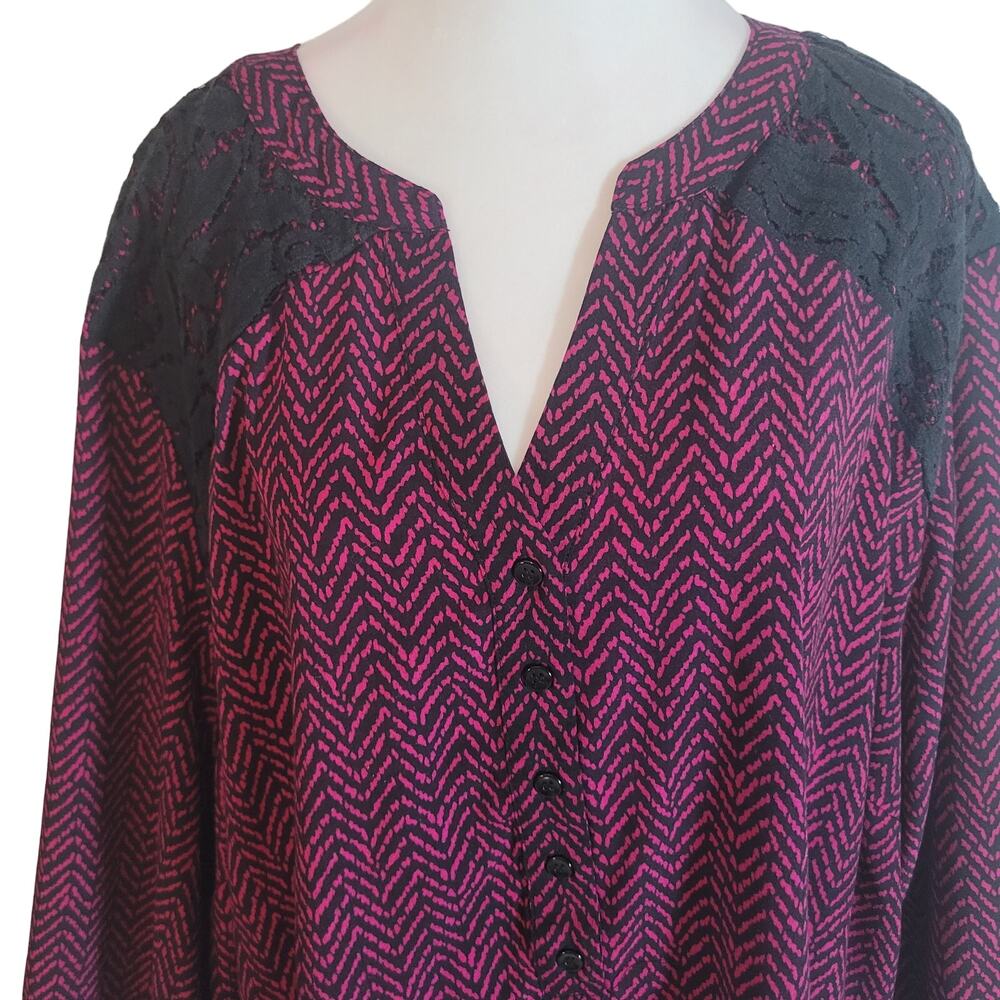 Catherines Size 4x Blouse Women Purple Chevron Lace Shoulder Henley